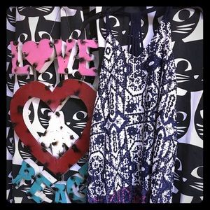 *5 for $25* EUC Monteau sz small dress